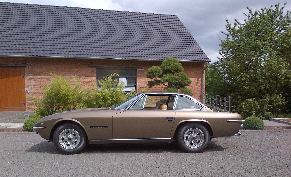 Lamborghini Islero S