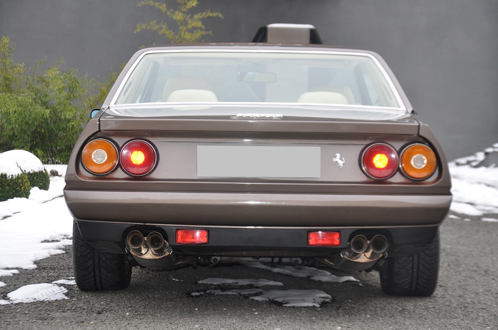 F412 Heck