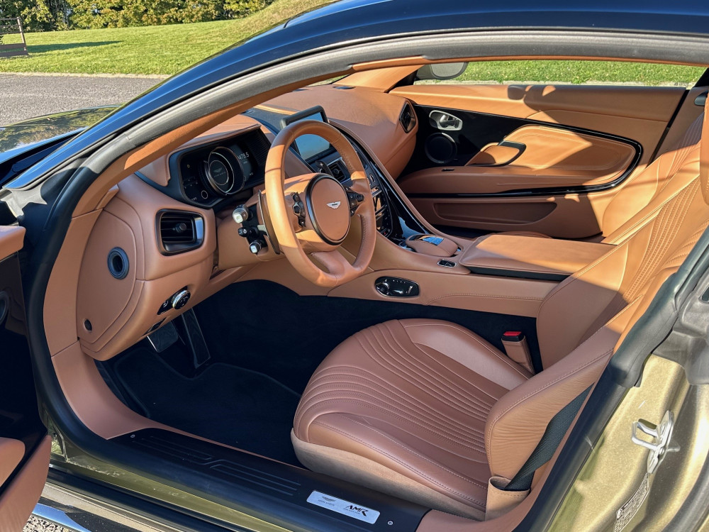 AM DB11 AMR-6